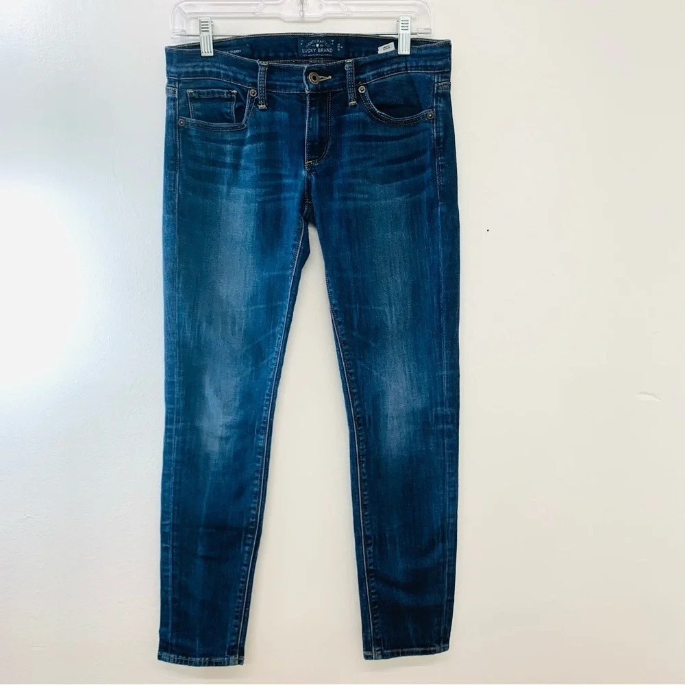 Lucky‎ Brand Jeans Woman Size 26  Charlie Skinny Blue Low Rise Stretch Casual